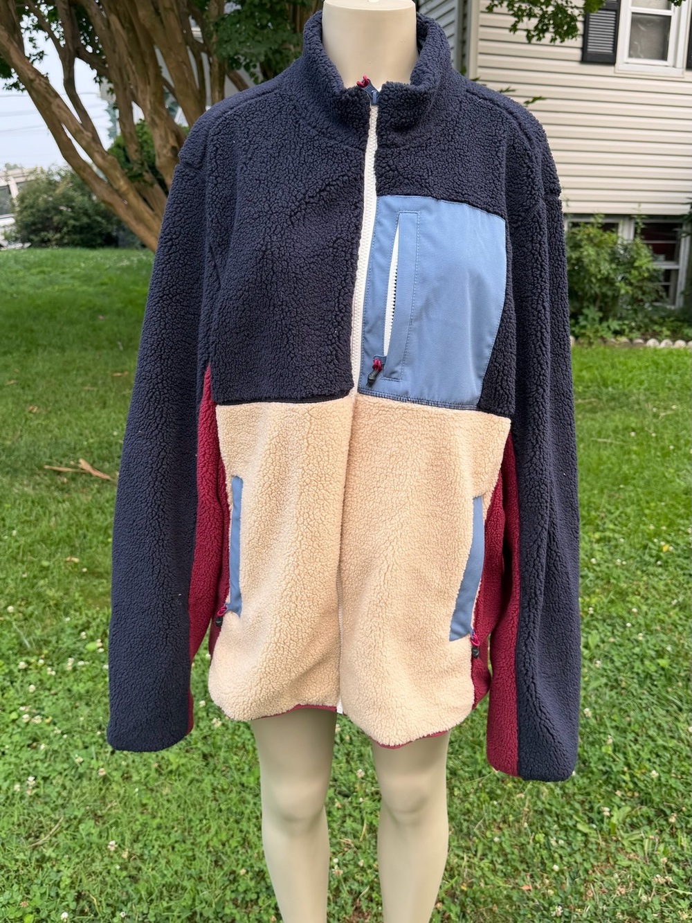 Marine Layer Navy and Light Blue Colorblock Sherpa Jacket size L